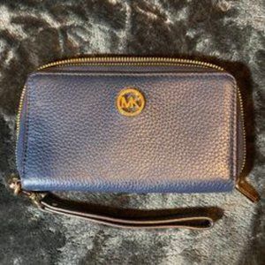 Michael Kors Navy Fulton Large Flat Phone Case Wri